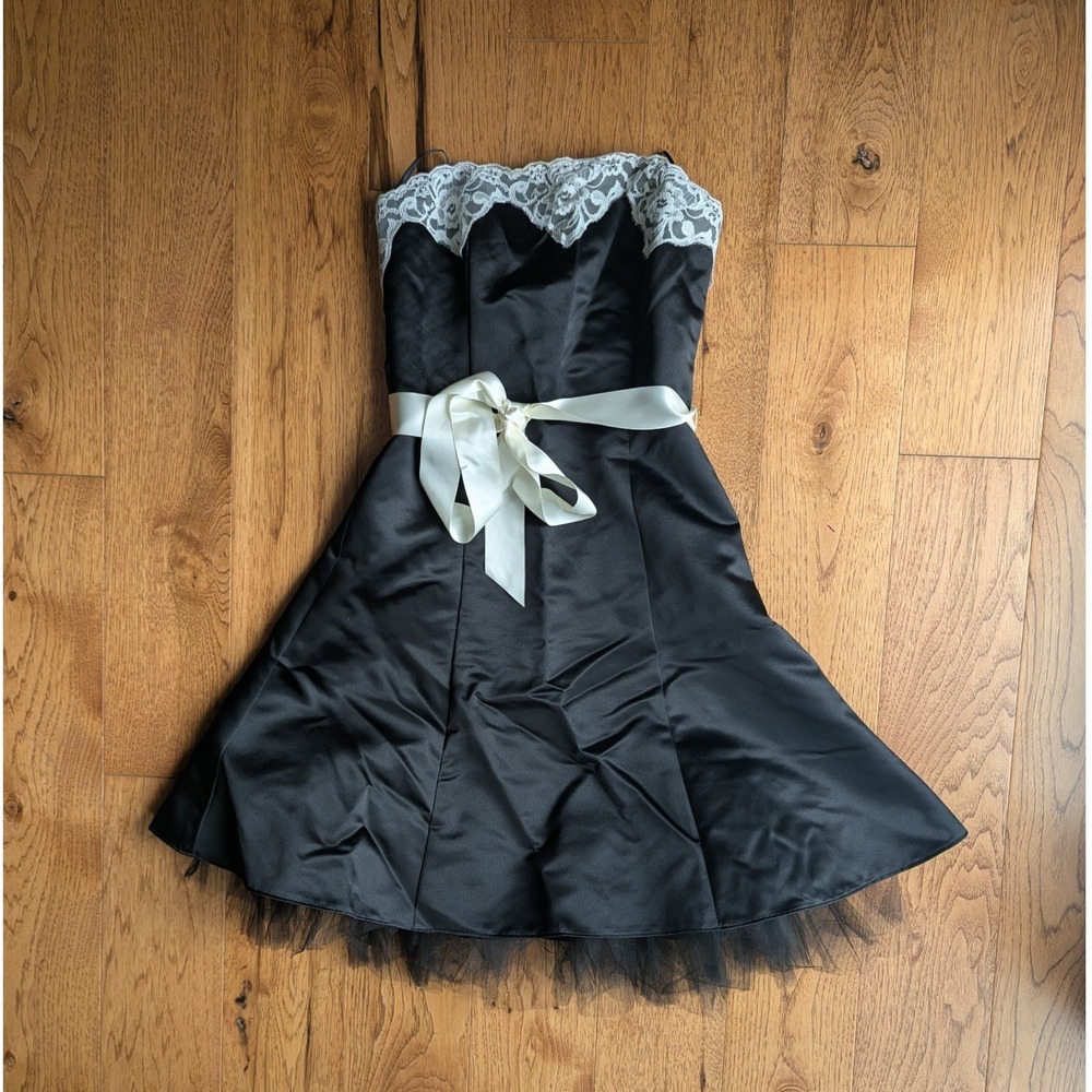Vtg Jessica McClintock Gunne Sax Strapless Dress Black Satin Lace Trim Sz 3/4
